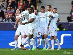 全球通缉开局五星级越狱